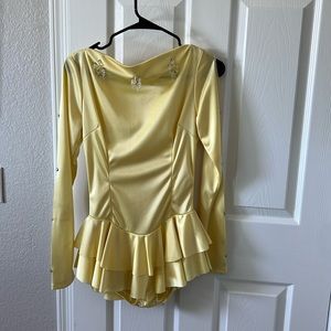 Custom-made, yellow skating dress with double skirt